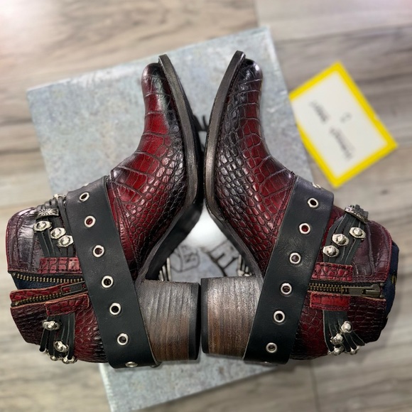 Freebird red croco SALOON bootie — women’s size 10 (SOLD OUT SIZE!!!!) - Picture 6 of 7